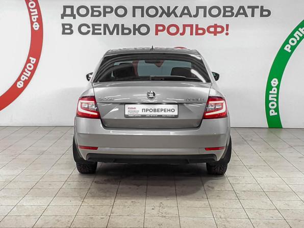 Skoda Octavia III (A7) Рестайлинг с пробегом 2018 года, цена 1 540 000 рублей, 153000 км, лифтбек, Автокод Объявления