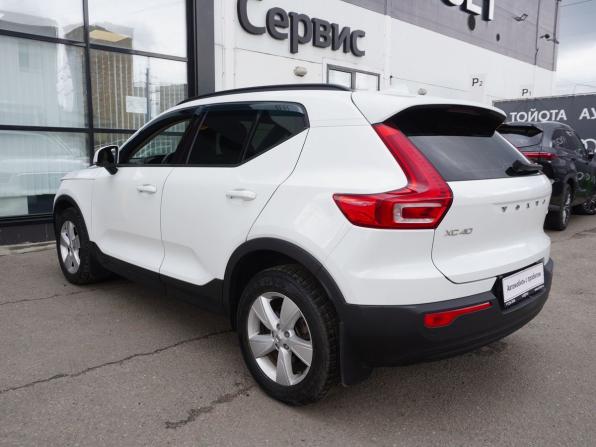 Volvo XC40 I с пробегом 2019 года, цена 2 683 000 рублей, 207527 км, внедорожник, Автокод Объявления