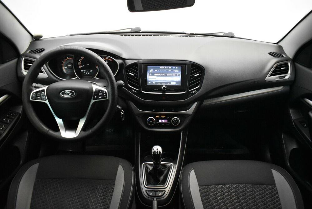 Lada (ВАЗ) Vesta I Москва  - изображение 5