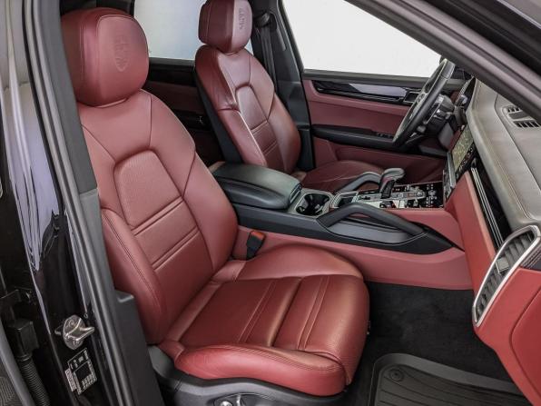 Porsche Cayenne III с пробегом 2018 года, цена 4 490 000 рублей, 250263 км, внедорожник, Автокод Объявления