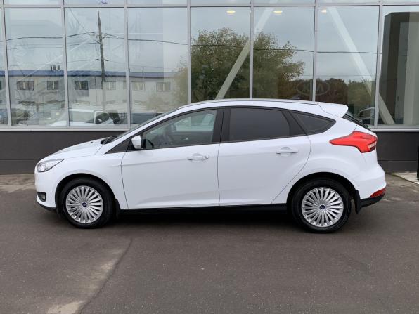 Ford Focus III Рестайлинг с пробегом 2018 года, цена 1 099 000 рублей, 132551 км, хэтчбек, Автокод Объявления