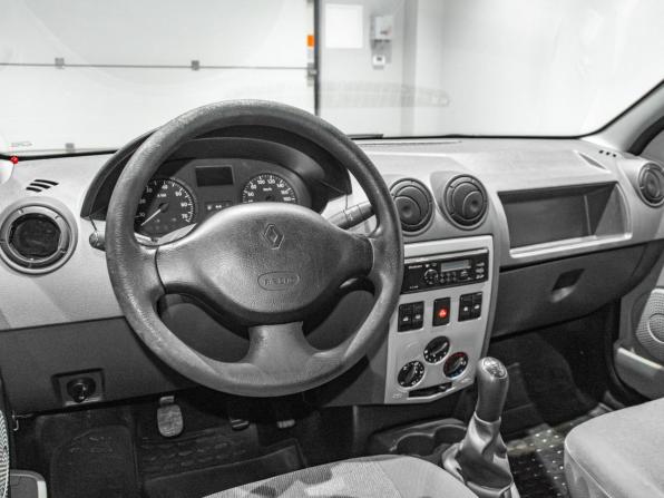 Renault Logan I с пробегом 2009 года, цена 205 740 рублей, 249978 км, седан, Автокод Объявления
