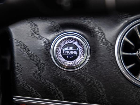 Mercedes-Benz E-Класс V (W213 S213 C238) с пробегом 2019 года, цена 3 298 000 рублей, 137391 км, седан, Автокод Объявления