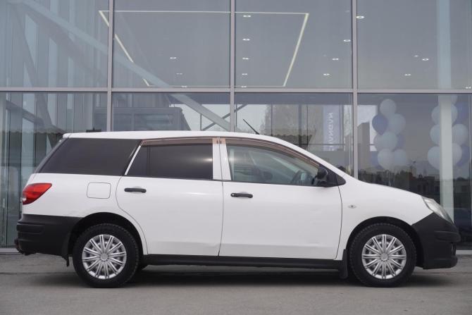 Nissan AD III с пробегом 2008 года, цена 369 000 рублей, 370000 км, универсал, Автокод Объявления