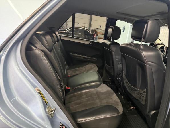 Mercedes-Benz M-Класс II (W164) с пробегом 2006 года, цена 877 000 рублей, 261548 км, внедорожник, Автокод Объявления