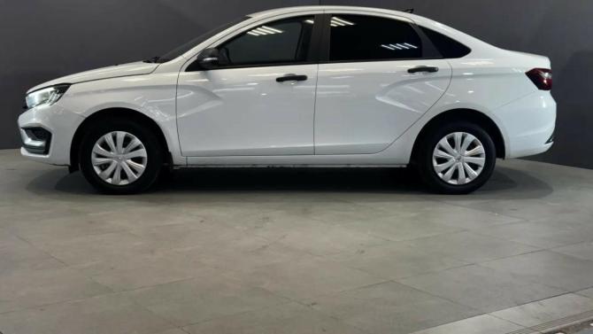 Lada (ВАЗ) Vesta I Рестайлинг (NG) с пробегом 2024 года, цена 900 000 рублей, 81937 км, седан, Автокод Объявления