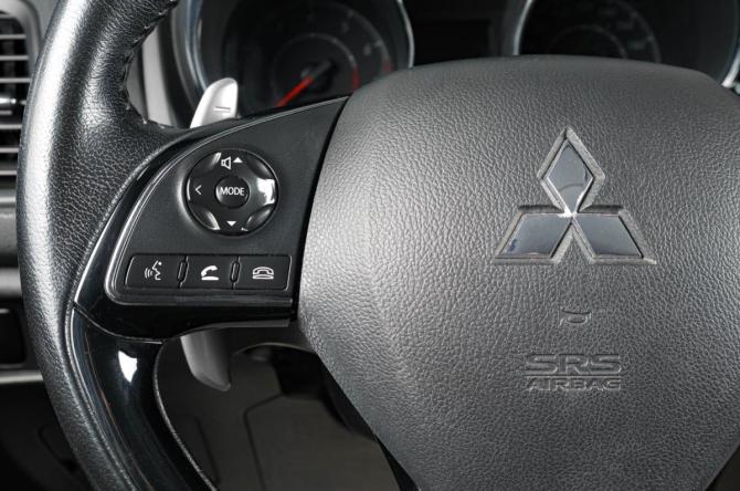 Mitsubishi ASX I Рестайлинг 2 с пробегом 2018 года, цена 1 559 000 рублей, 193696 км, внедорожник, Автокод Объявления