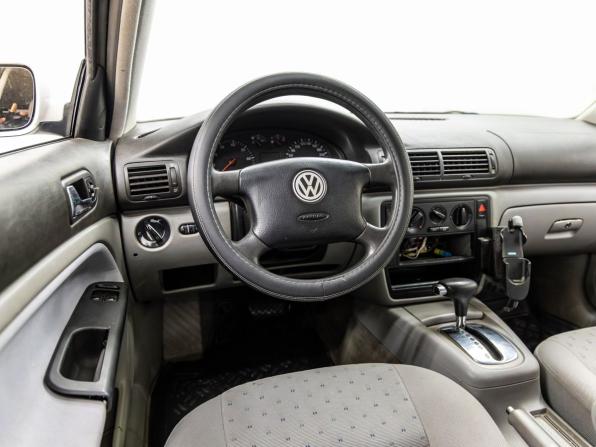 Volkswagen Passat B5 с пробегом 1998 года, цена 283 000 рублей, 304742 км, универсал, Автокод Объявления