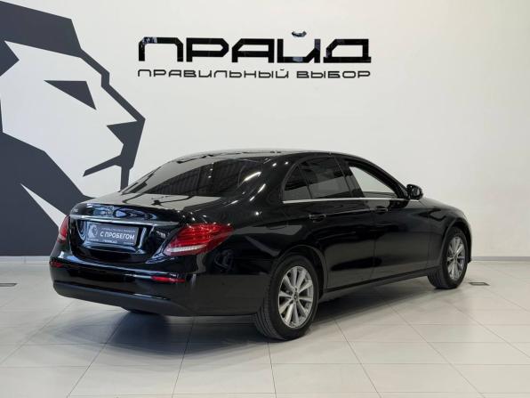 Mercedes-Benz E-Класс V (W213 S213 C238) с пробегом 2018 года, цена 2 349 900 рублей, 180000 км, седан, Автокод Объявления