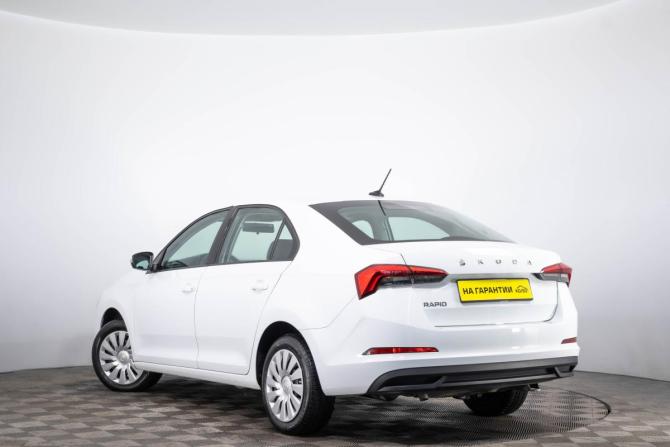 Skoda Rapid II с пробегом 2021 года, цена 1 799 000 рублей, 78265 км, лифтбек, Автокод Объявления