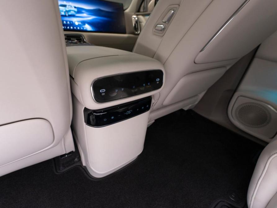Geely Galaxy M9 Москва  - изображение 17
