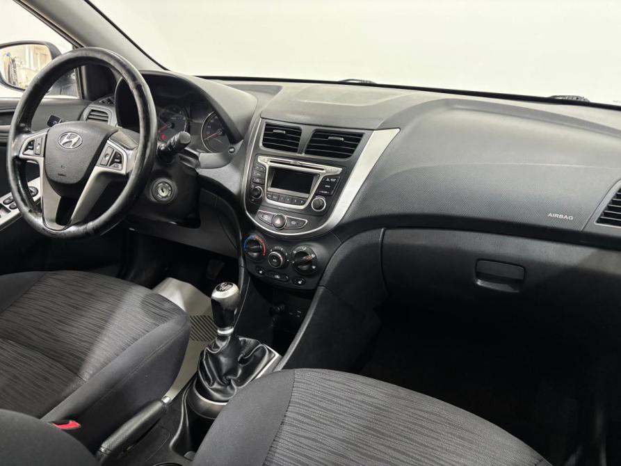Hyundai Solaris I Рестайлинг Альметьевск  - изображение 15