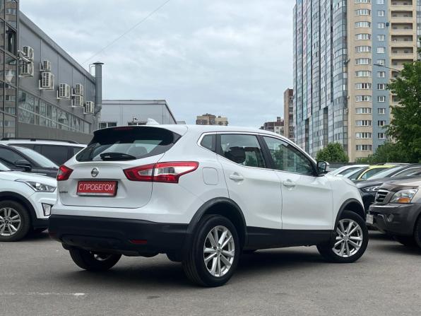 Nissan Qashqai II с пробегом 2017 года, цена 1 649 000 рублей, 141900 км, внедорожник, Автокод Объявления