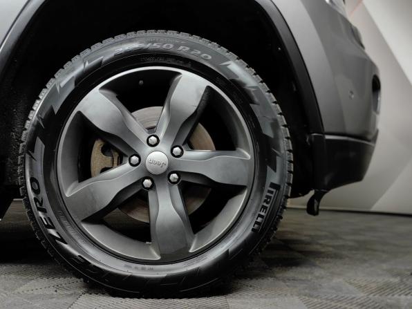 Jeep Grand Cherokee IV (WK2) с пробегом 2011 года, цена 999 000 рублей, 420182 км, внедорожник, Автокод Объявления