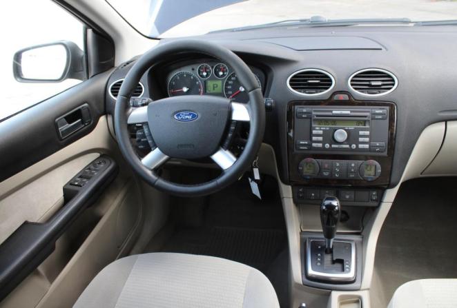 Ford Focus II с пробегом 2006 года, цена 440 000 рублей, 263413 км, седан, Автокод Объявления