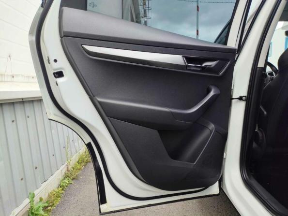 Skoda Karoq I с пробегом 2020 года, цена 1 749 000 рублей, 177897 км, внедорожник, Автокод Объявления