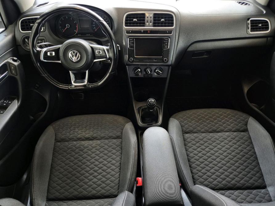Volkswagen Polo V Рестайлинг Екатеринбург  - изображение 22