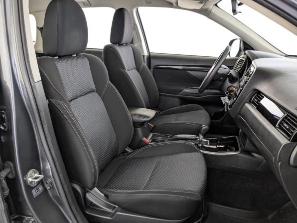 Mitsubishi Outlander III Рестайлинг 3 с пробегом 2019 года, цена 1 875 000 рублей, 123571 км, внедорожник, Автокод Объявления