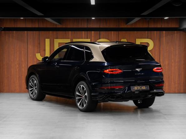 Bentley Bentayga I Рестайлинг с пробегом 2023 года, цена 26 950 000 рублей, 24112 км, внедорожник, Автокод Объявления