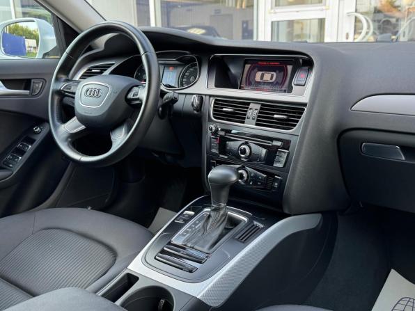 Audi A4 IV (B8) Рестайлинг с пробегом 2012 года, цена 1 179 000 рублей, 210458 км, седан, Автокод Объявления