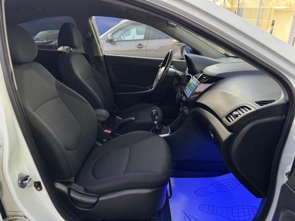 Hyundai Solaris I с пробегом 2012 года, цена 759 000 рублей, 107791 км, седан, Автокод Объявления