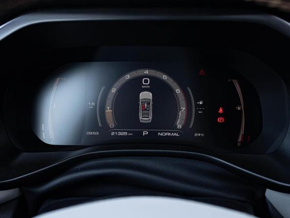 Haval Jolion I Рестайлинг с пробегом 2024 года, цена 2 149 000 рублей, 21325 км, внедорожник, Автокод Объявления