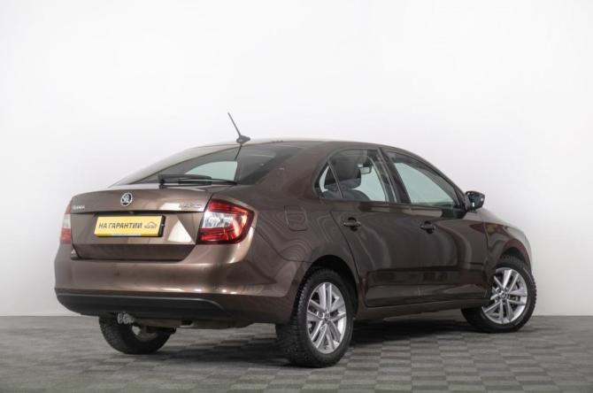 Skoda Rapid II с пробегом 2019 года, цена 1 429 000 рублей, 109000 км, лифтбек, Автокод Объявления
