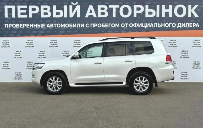 Toyota Land Cruiser 200 Series Рестайлинг 2 с пробегом 2016 года, цена 4 849 000 рублей, 311137 км, внедорожник, Автокод Объявления