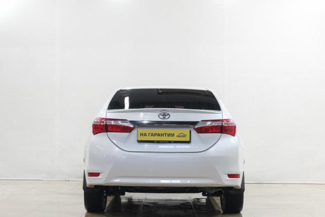 Toyota Corolla XI (E160 E170 E180) с пробегом 2014 года, цена 1 209 000 рублей, 111500 км, седан, Автокод Объявления