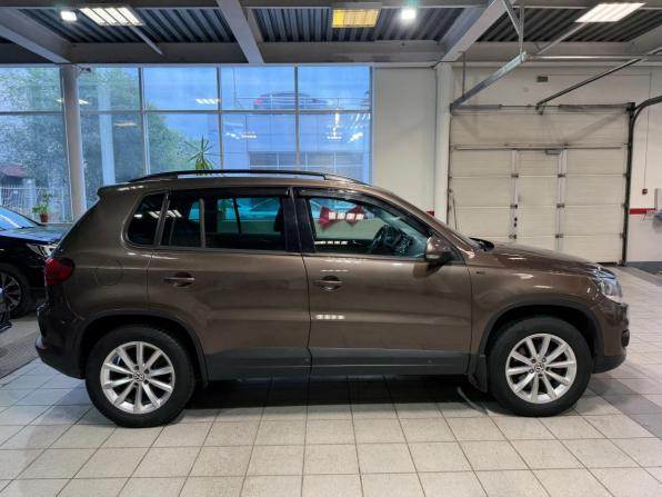 Volkswagen Tiguan I Рестайлинг с пробегом 2015 года, цена 1 199 000 рублей, 199426 км, внедорожник, Автокод Объявления