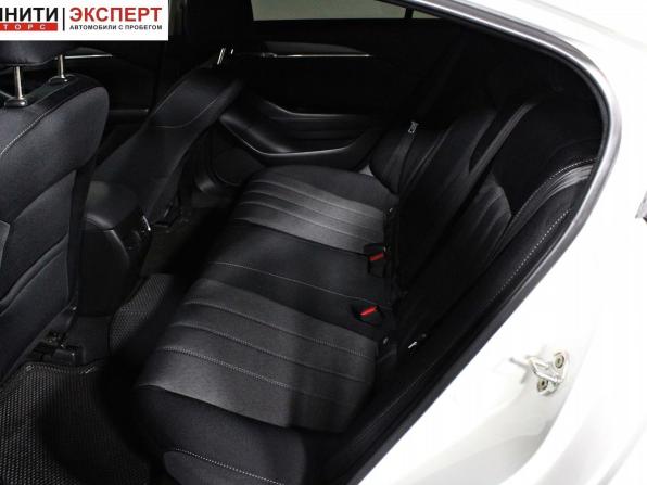 Mazda 6 III (GJ) Рестайлинг 2 с пробегом 2020 года, цена 2 497 000 рублей, 83980 км, седан, Автокод Объявления