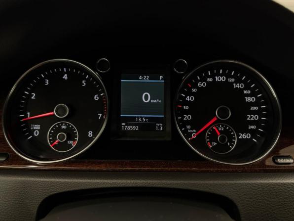 Volkswagen Passat B7 с пробегом 2011 года, цена 790 000 рублей, 178592 км, седан, Автокод Объявления