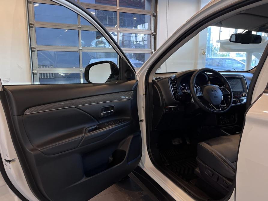 Mitsubishi Outlander III Рестайлинг 3 Чебоксары  - изображение 18