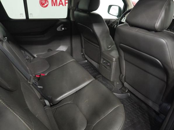 Nissan Pathfinder III Рестайлинг с пробегом 2013 года, цена 1 334 000 рублей, 228483 км, внедорожник, Автокод Объявления