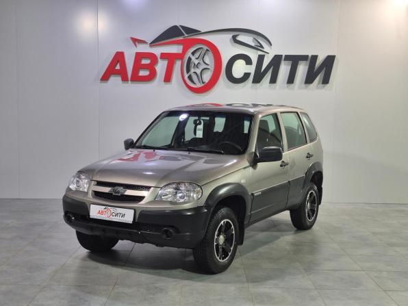 Chevrolet Niva I Рестайлинг с пробегом 2018 года, цена 732 000 рублей, 107000 км, внедорожник, Автокод Объявления