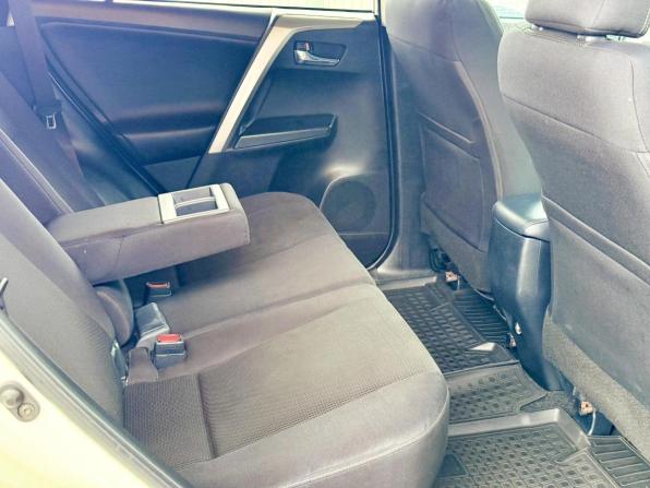 Toyota RAV4 IV (XA40) Рестайлинг с пробегом 2017 года, цена 2 145 000 рублей, 183924 км, внедорожник, Автокод Объявления