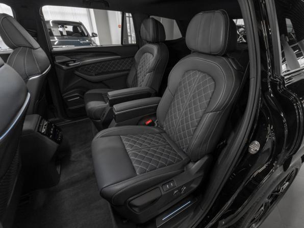 Audi Q6 с пробегом 2026 года, цена 8 750 000 рублей, 52 км, внедорожник, Автокод Объявления