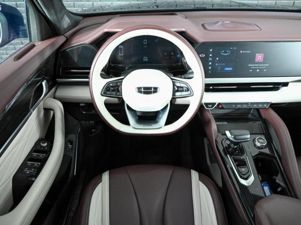 Geely Monjaro I с пробегом 2023 года, цена 3 200 000 рублей, 61151 км, внедорожник, Автокод Объявления