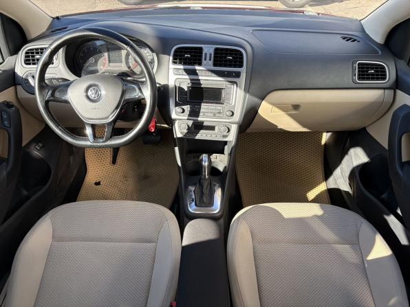 Volkswagen Polo V с пробегом 2015 года, цена 849 000 рублей, 104995 км, седан, Автокод Объявления