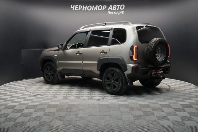 Lada (ВАЗ) Niva Travel I с пробегом 2022 года, цена 854 000 рублей, 98600 км, внедорожник, Автокод Объявления