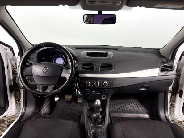 Renault Fluence I Рестайлинг с пробегом 2013 года, цена 970 000 рублей, 181436 км, седан, Автокод Объявления