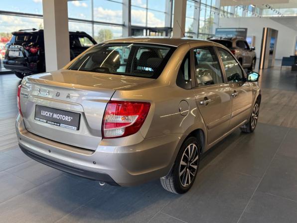 Lada (ВАЗ) Granta I Рестайлинг с пробегом 2020 года, цена 695 000 рублей, 92660 км, седан, Автокод Объявления