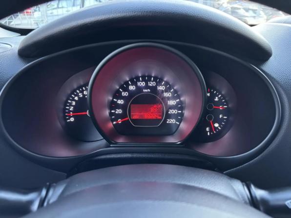 Kia Soul II Рестайлинг с пробегом 2018 года, цена 1 577 257 рублей, 83218 км, хэтчбек, Автокод Объявления