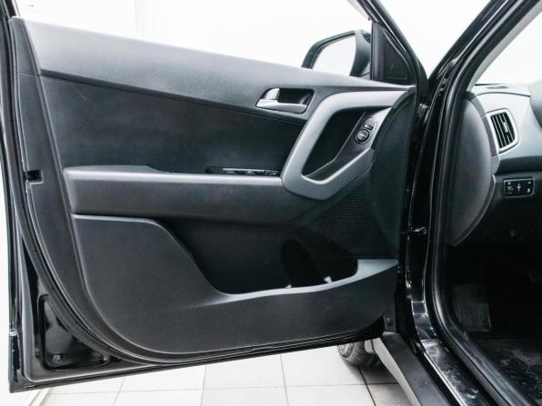 Hyundai Creta I с пробегом 2018 года, цена 1 840 000 рублей, 132055 км, внедорожник, Автокод Объявления