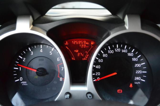 Nissan Juke I с пробегом 2013 года, цена 1 130 000 рублей, 125859 км, внедорожник, Автокод Объявления