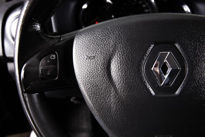 Renault Sandero II с пробегом 2016 года, цена 899 000 рублей, 133000 км, хэтчбек, Автокод Объявления