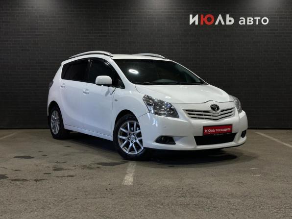Toyota Verso I Рестайлинг с пробегом 2012 года, цена 1 440 000 рублей, 147657 км, компактвэн, Автокод Объявления