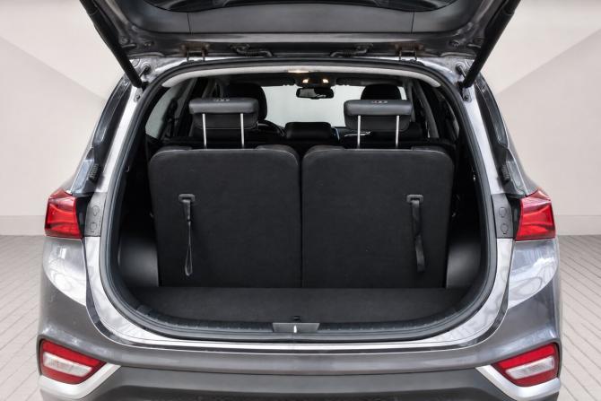 Hyundai Santa Fe IV с пробегом 2019 года, цена 3 000 000 рублей, 43478 км, внедорожник, Автокод Объявления