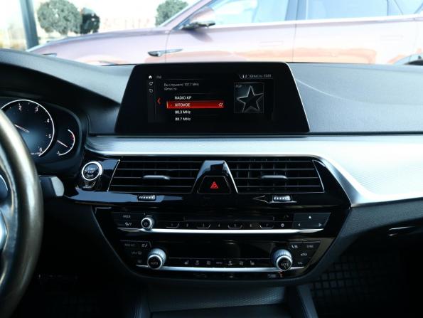 BMW 5 серии VII (G30/G31/G38) с пробегом 2019 года, цена 3 089 000 рублей, 69500 км, седан, Автокод Объявления