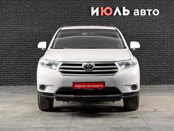Toyota Highlander II (XU40) Рестайлинг с пробегом 2011 года, цена 1 735 000 рублей, 258754 км, внедорожник, Автокод Объявления